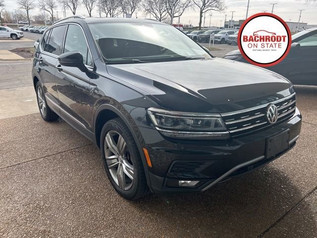 Used 2019 Volkswagen Tiguan SEL Premium image 3