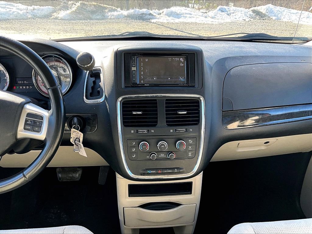 Used 2017 Dodge Grand Caravan SE w/ Power Window Group image 6