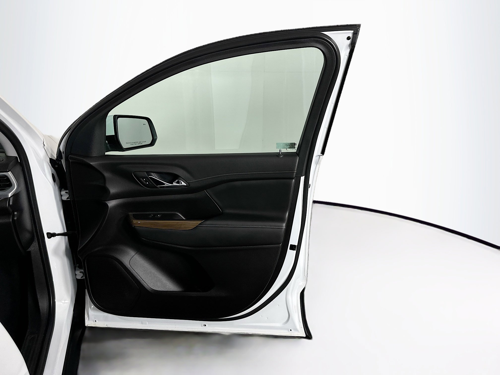 Used 2023 GMC Acadia SLE w/ Driver Convenience Package image 34