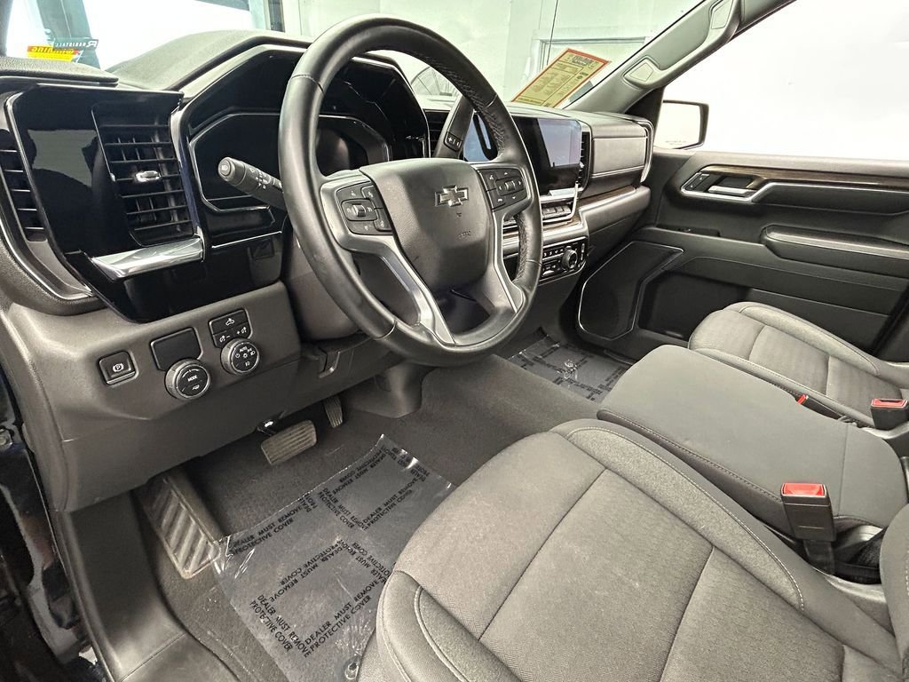 Used 2023 Chevrolet Silverado 1500 RST RWD image 28