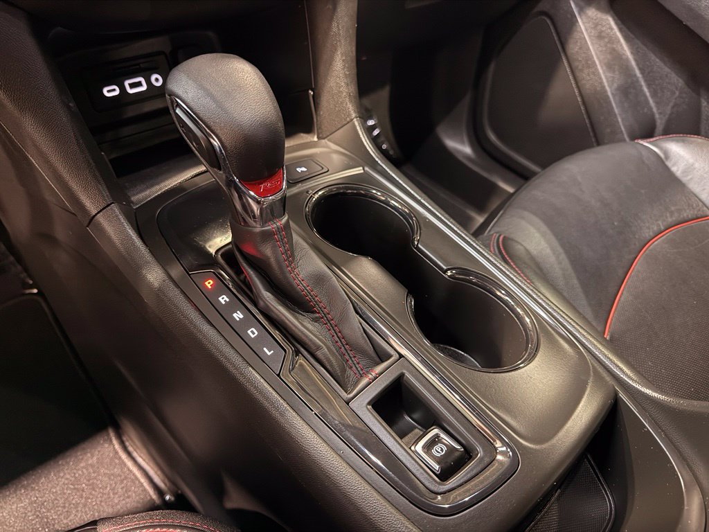 Used 2022 Chevrolet Equinox RS w/ RS Leather Package FWD image 27
