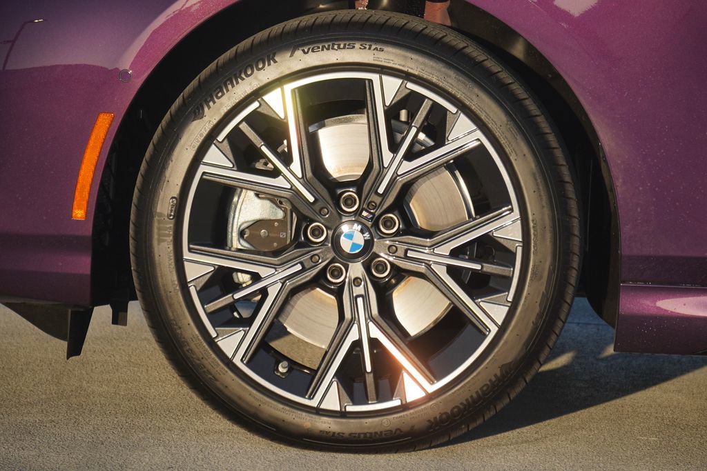 Used 2026 BMW 228i w/ Technology Package FWD image 5