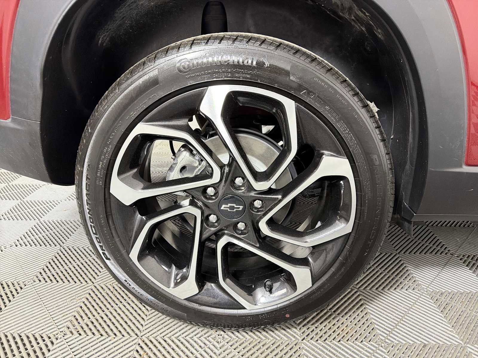 Used 2024 Chevrolet Trax RS image 15