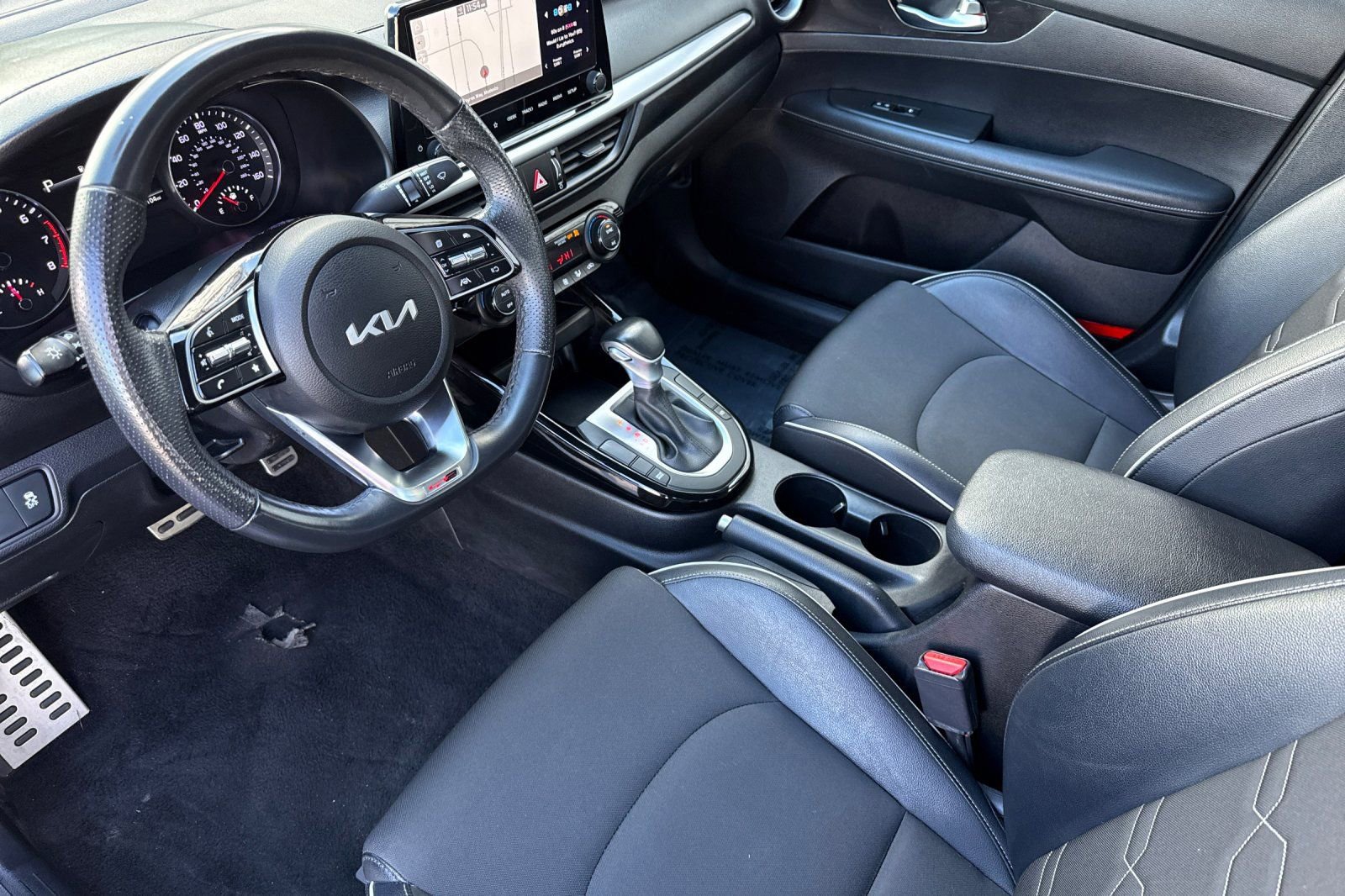 Certified 2023 Kia Forte GT-Line image 7