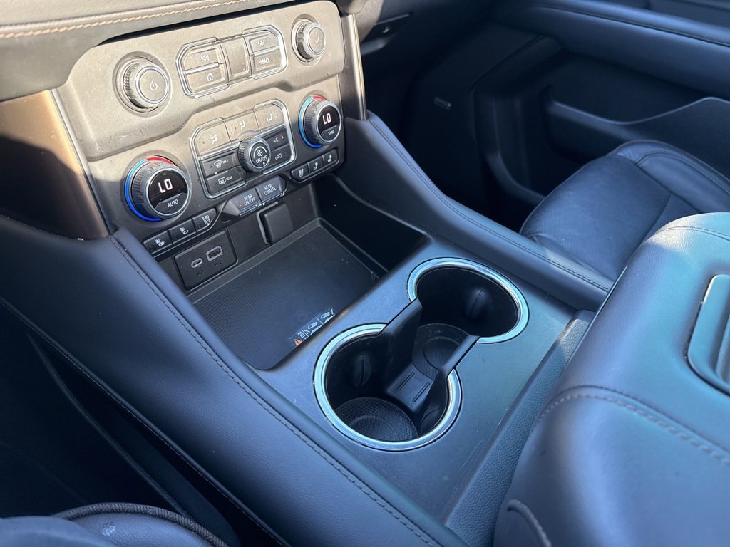 Used 2022 Chevrolet Tahoe High Country image 13