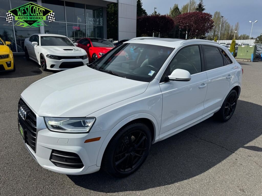 Used 2017 Audi Q3 2.0T Premium Plus w/ Premium Plus Package AWD/4WD image 1