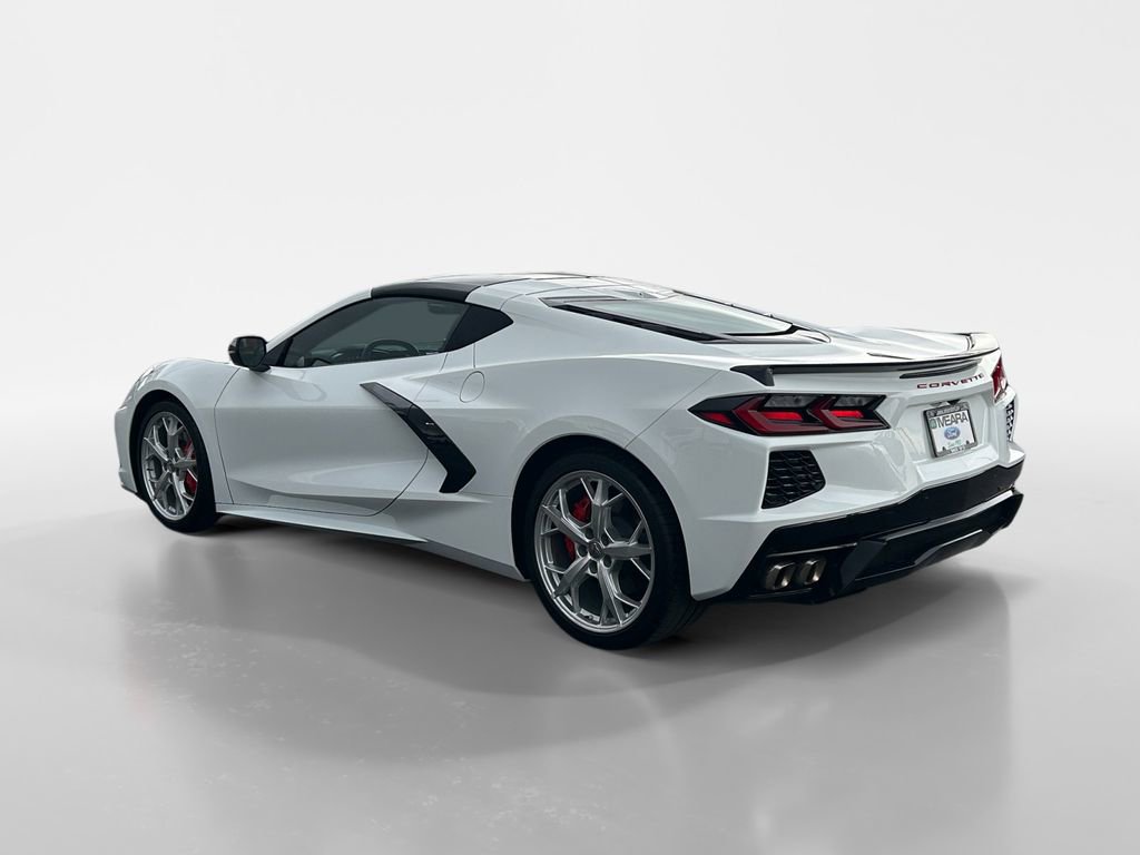 Used 2022 Chevrolet Corvette Stingray Preferred Cpe w/ Engine Appearance Package image 3