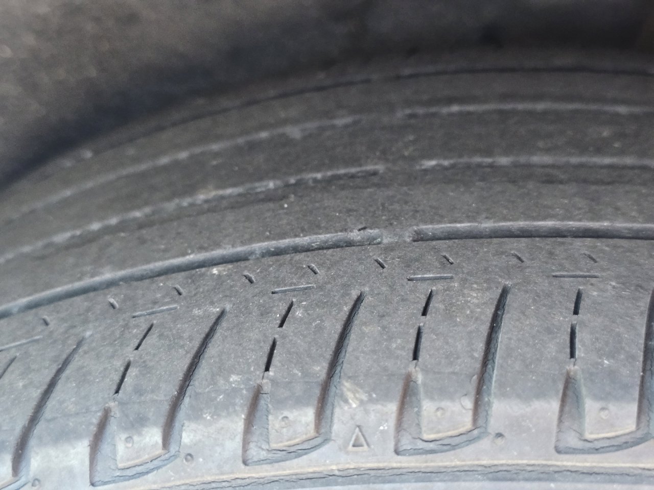 Used 2020 Nissan Kicks SR image 12