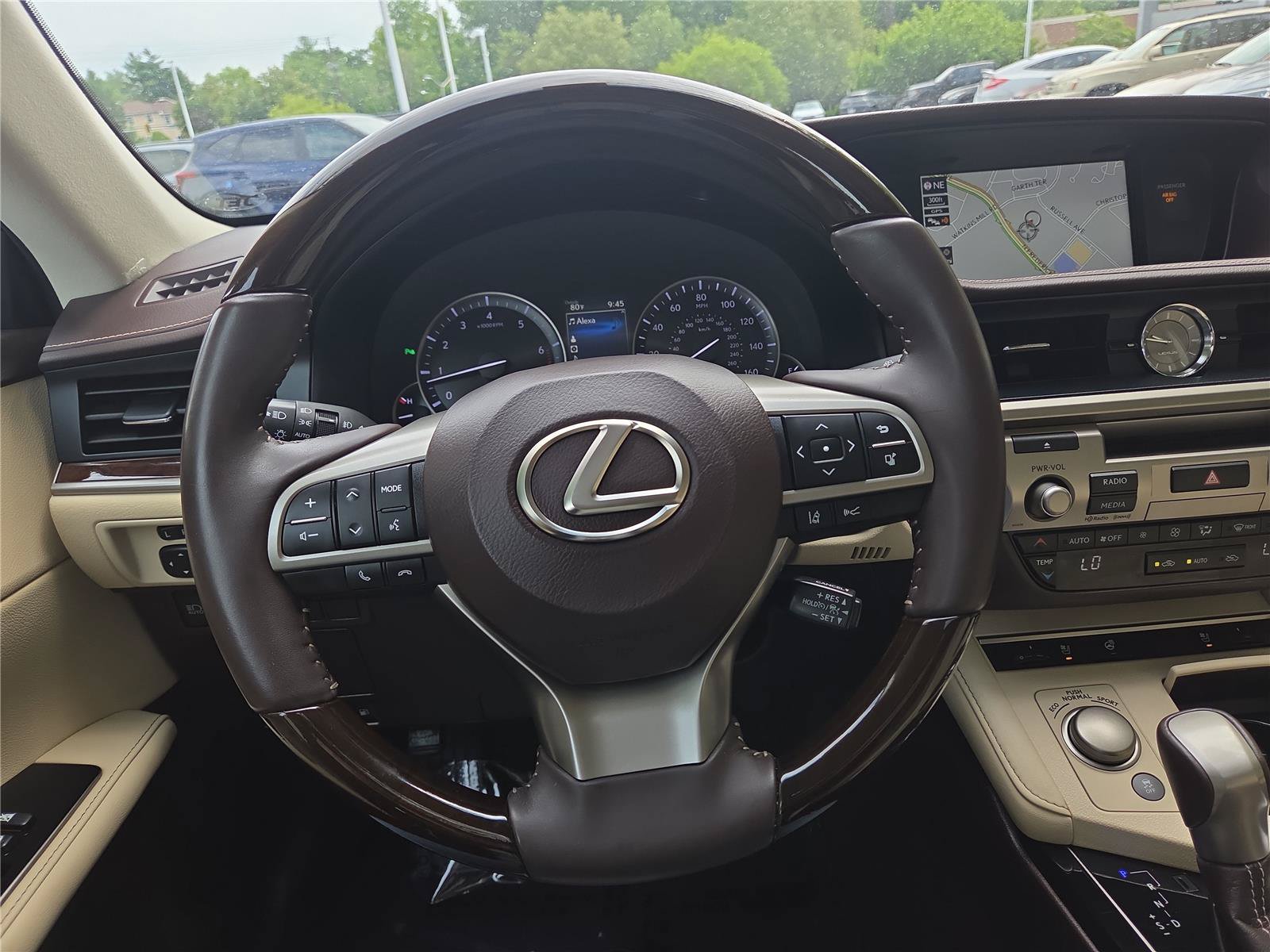 Used 2017 Lexus ES 350 w/ Navigation System Package FWD image 15
