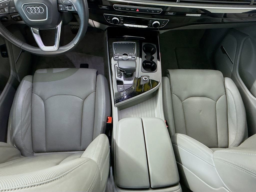 Used 2018 Audi Q7 3.0T Prestige w/ Prestige Package image 17