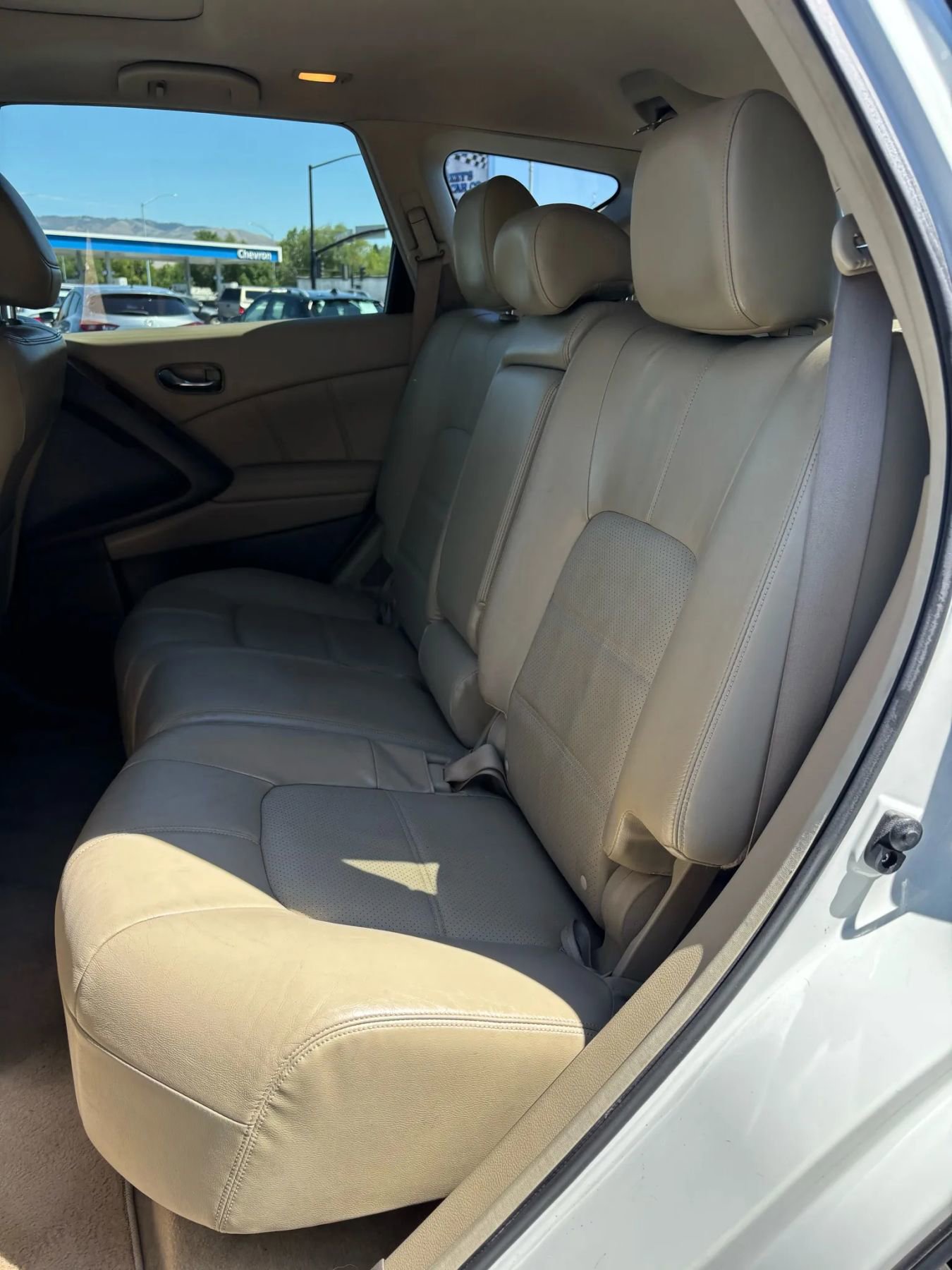 Used 2011 Nissan Murano LE w/ Navigation Pkg image 15