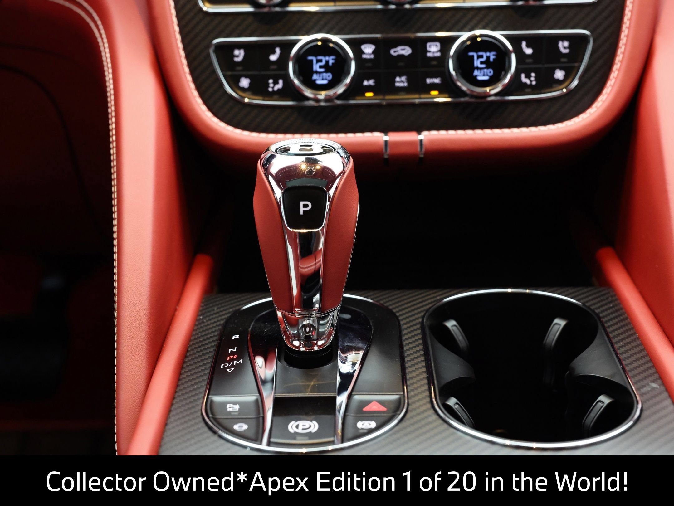 Used 2025 Bentley Bentayga AWD/4WD image 38