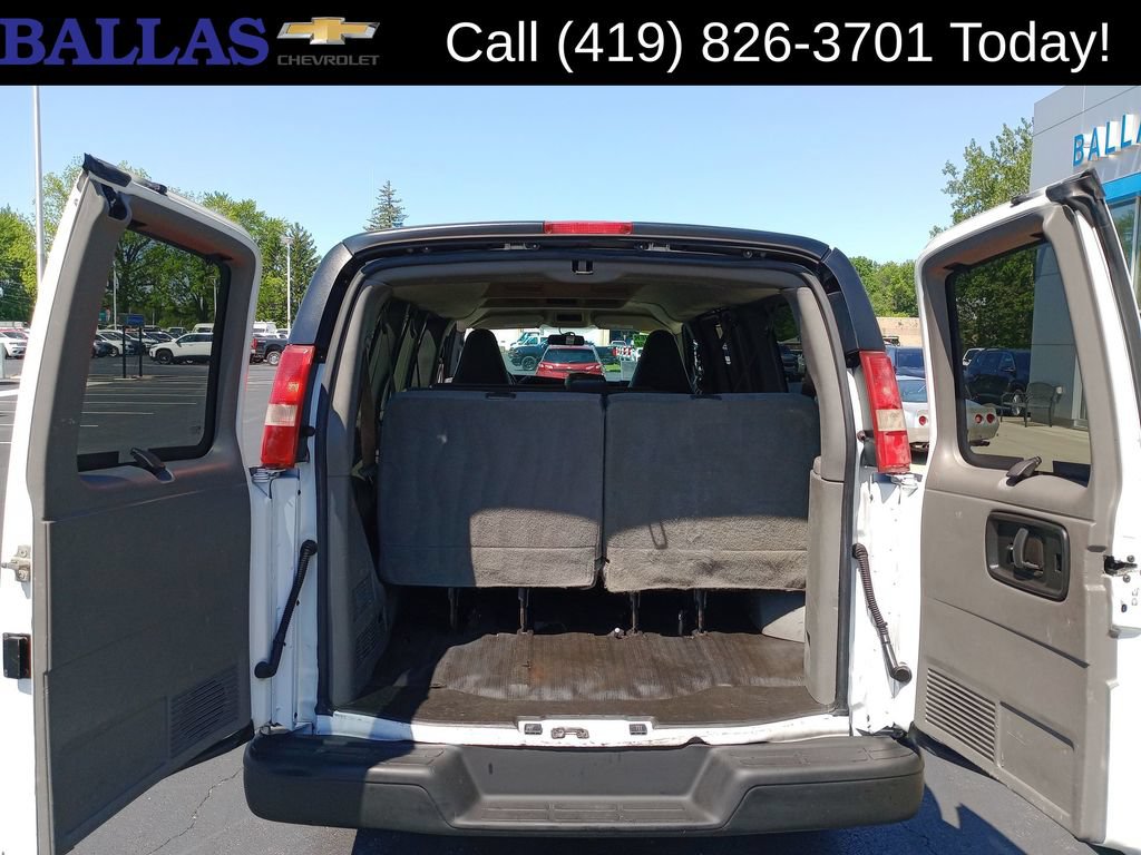 Used 2017 Chevrolet Express 2500 LS RWD image 26