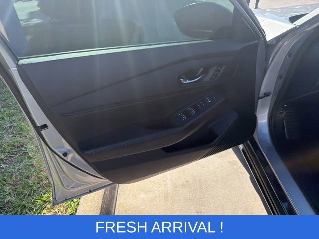 Used 2023 Honda Accord Sport image 16