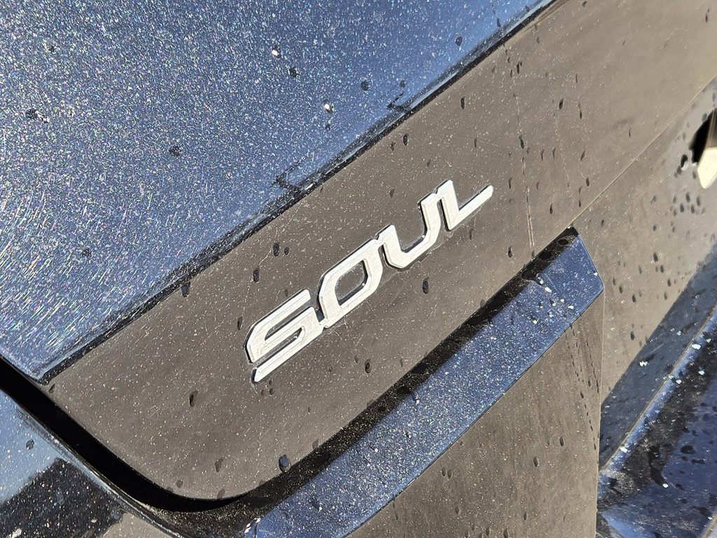 Certified 2025 Kia Soul S image 16