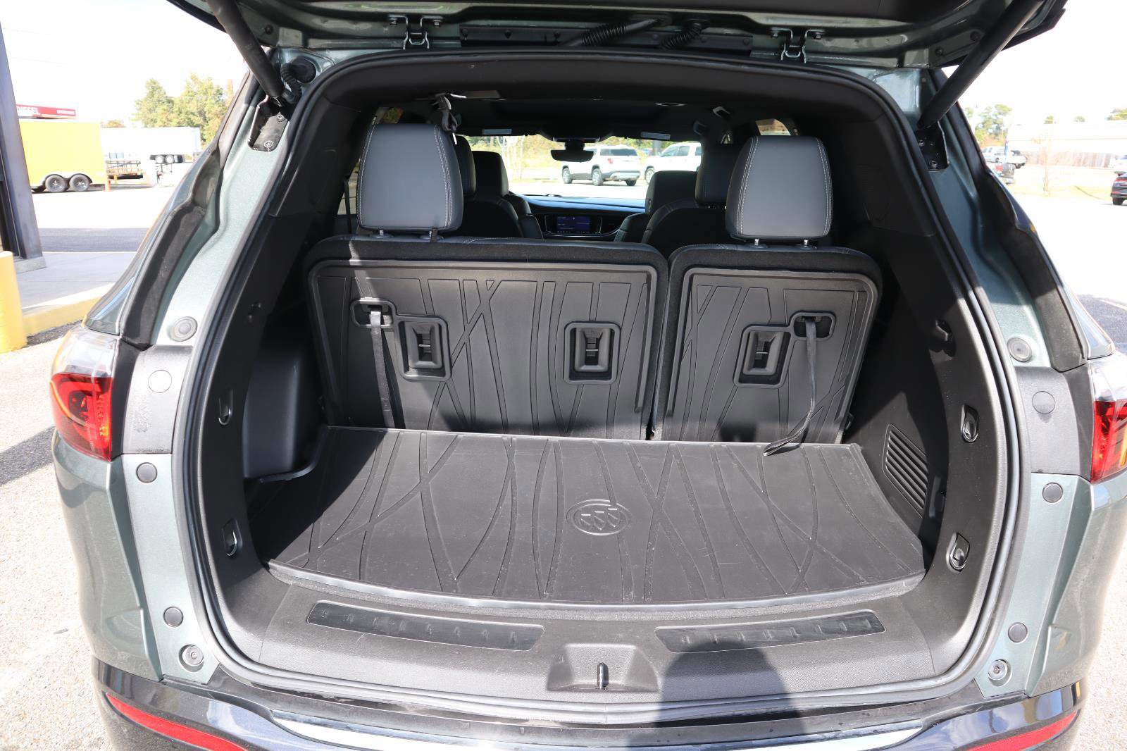 Used 2022 Buick Enclave Premium w/ Experience Buick Package image 45