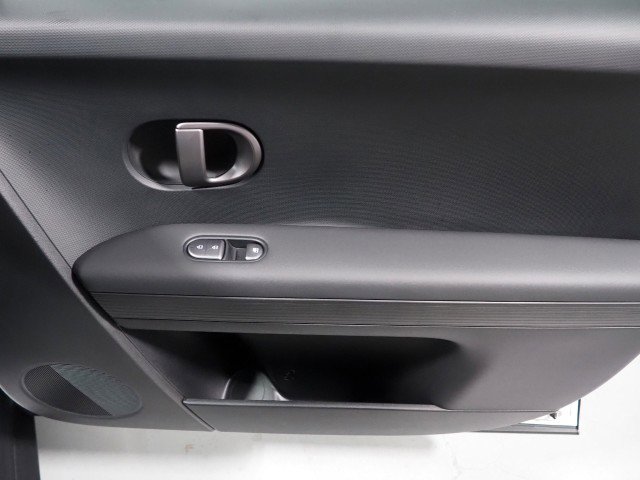 Used 2025 Hyundai Ioniq 5 SEL RWD image 59
