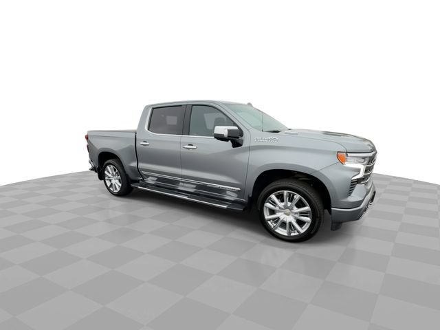 Certified 2025 Chevrolet Silverado 1500 High Country w/ High Country Premium Package AWD/4WD image 2