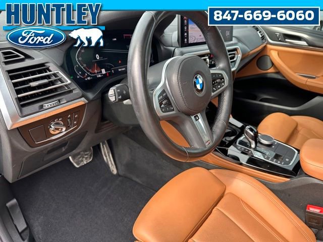 Used 2023 BMW X4 xDrive30i image 22
