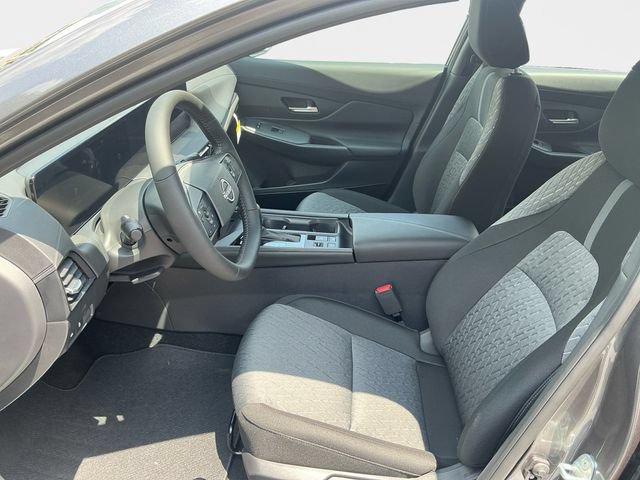 New 2026 Nissan Sentra SV w/ SV Convenience Package FWD image 11