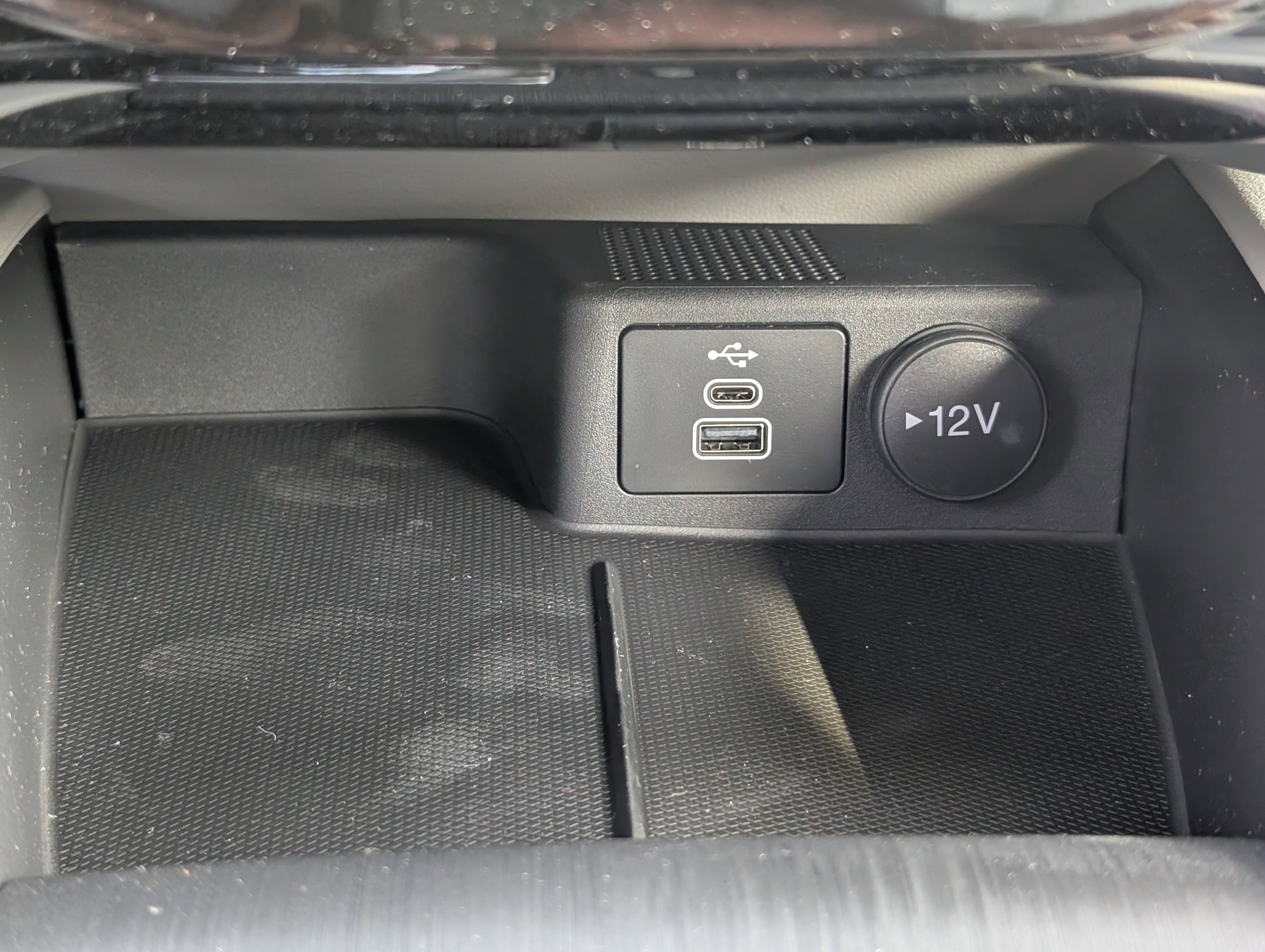 New 2026 Ford Escape SE FWD image 17