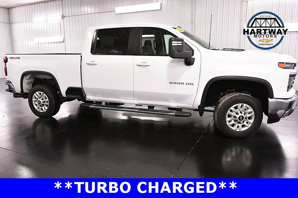 Used 2024 Chevrolet Silverado 2500 LT image 8