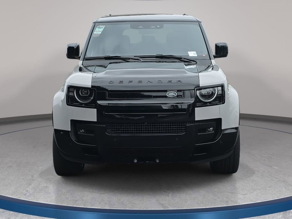New 2026 Land Rover Defender 110 X image 2
