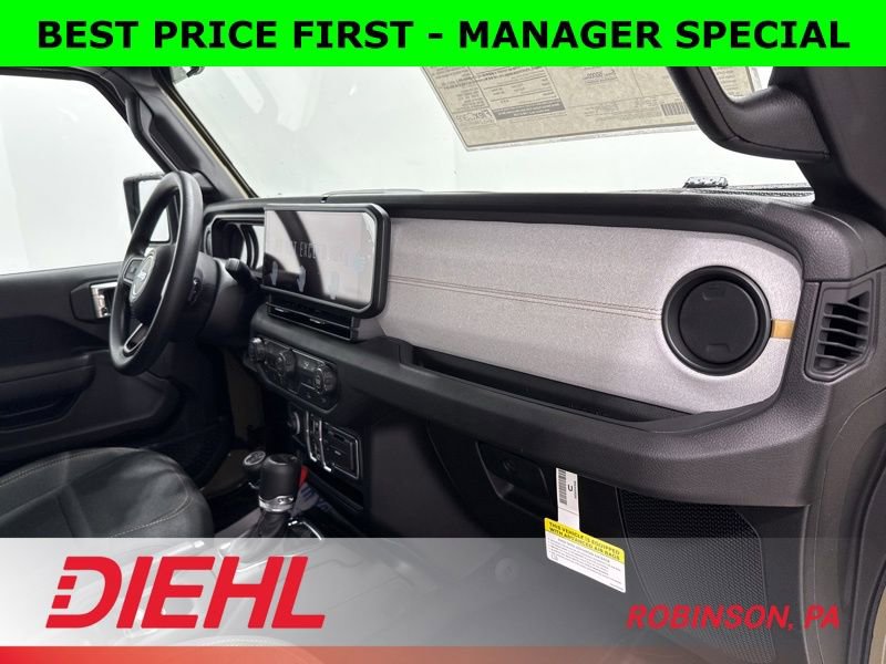 New 2026 Jeep Gladiator Sport AWD/4WD image 14