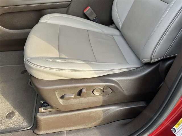 Used 2023 GMC Yukon XL SLT image 26