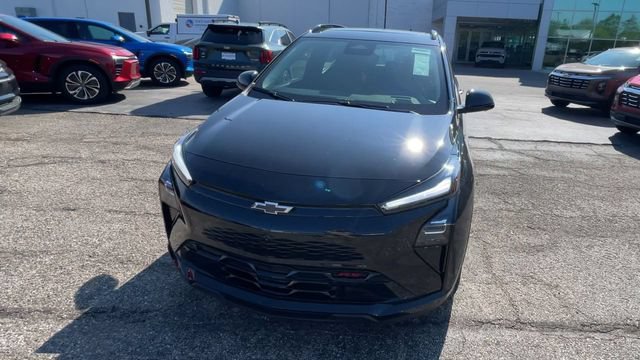New 2027 Chevrolet Bolt RS w/ Technology Package FWD image 5
