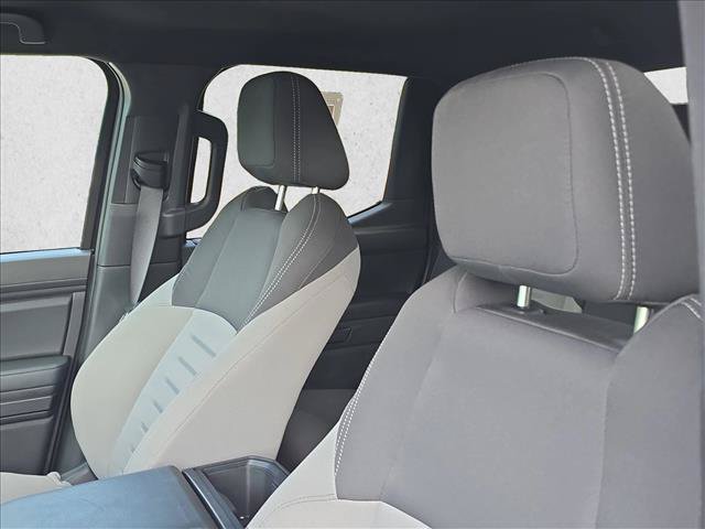 Used 2024 Toyota Tacoma TRD Off-Road AWD/4WD image 17
