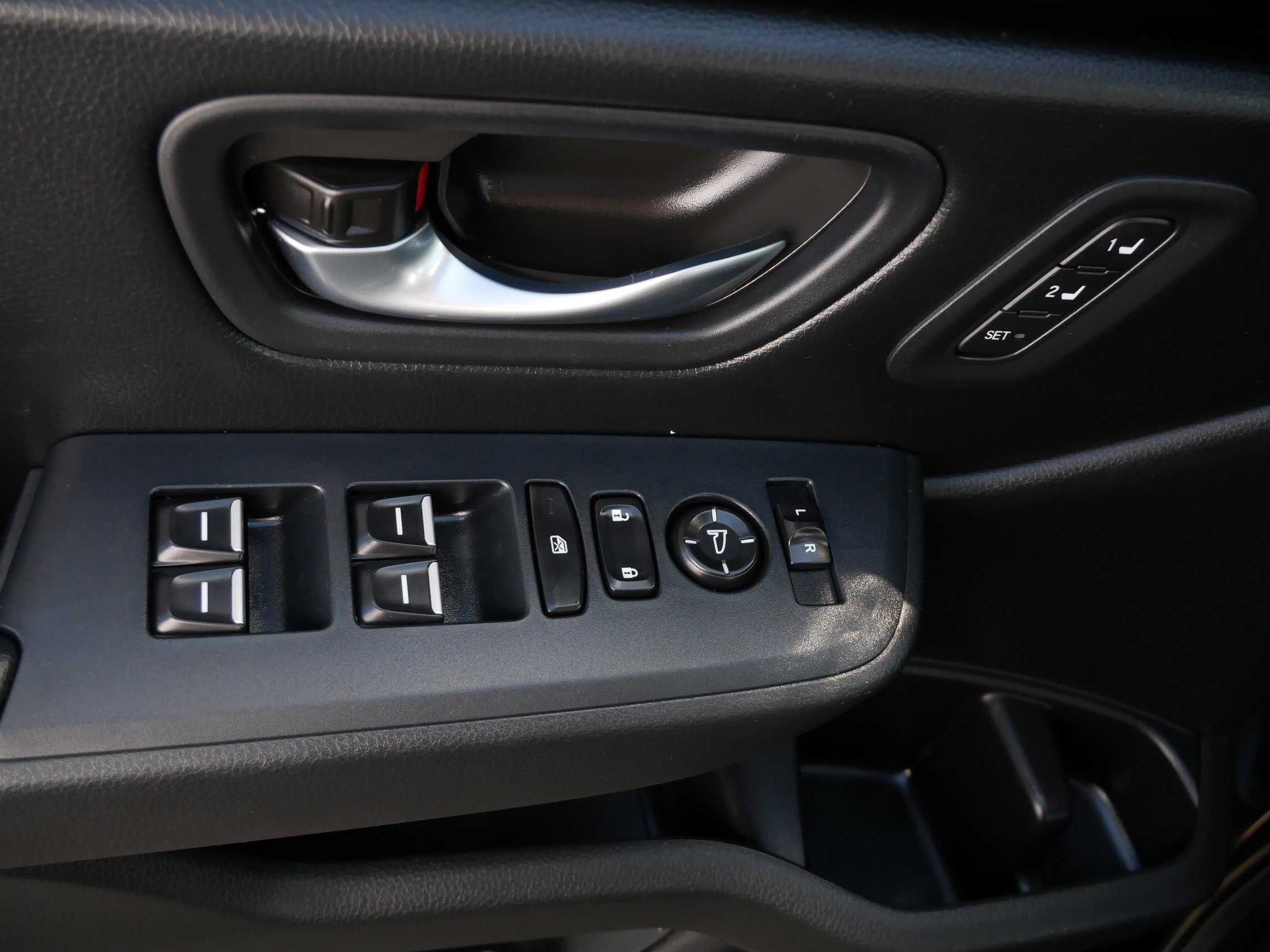 Certified 2023 Honda Pilot Touring image 19
