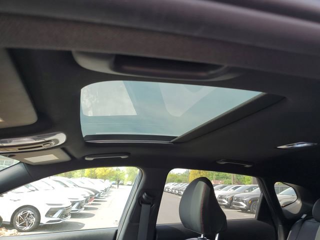 Certified 2024 Hyundai Kona N Line image 18