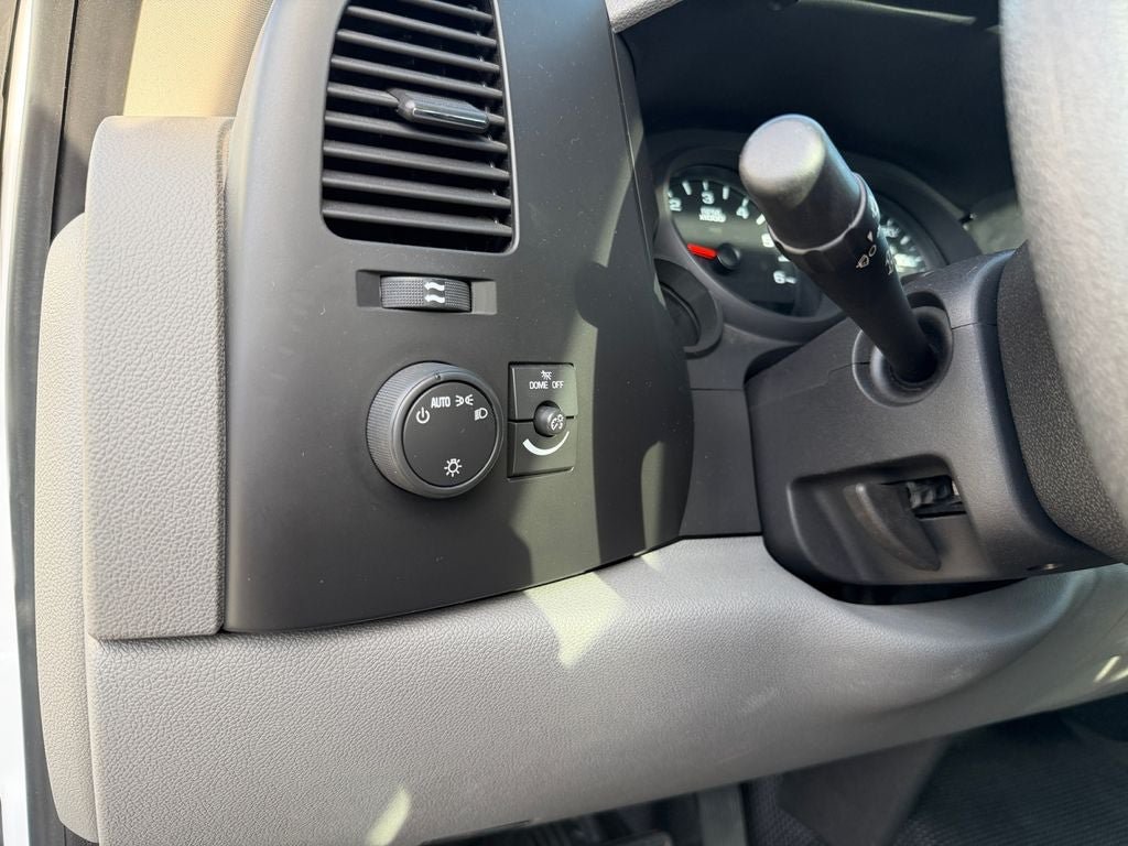 Used 2008 GMC Sierra 1500 W/T RWD image 17