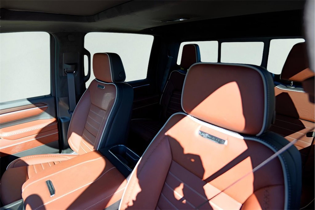 New 2026 GMC Sierra 3500 Denali Ultimate image 10