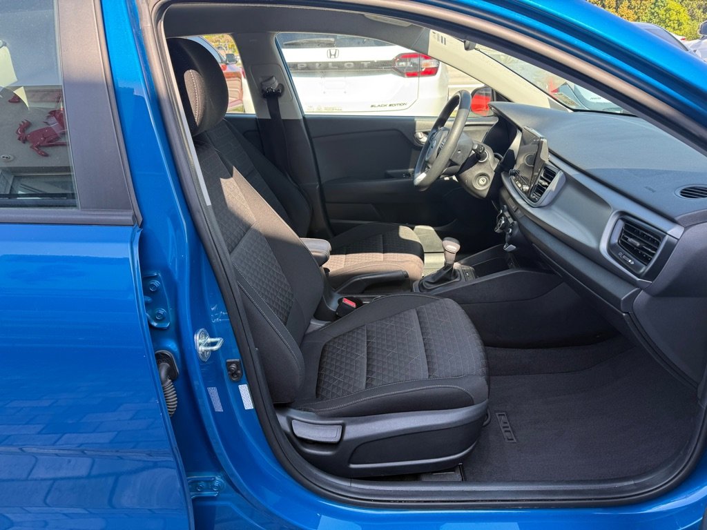 Used 2022 Kia Rio S image 10