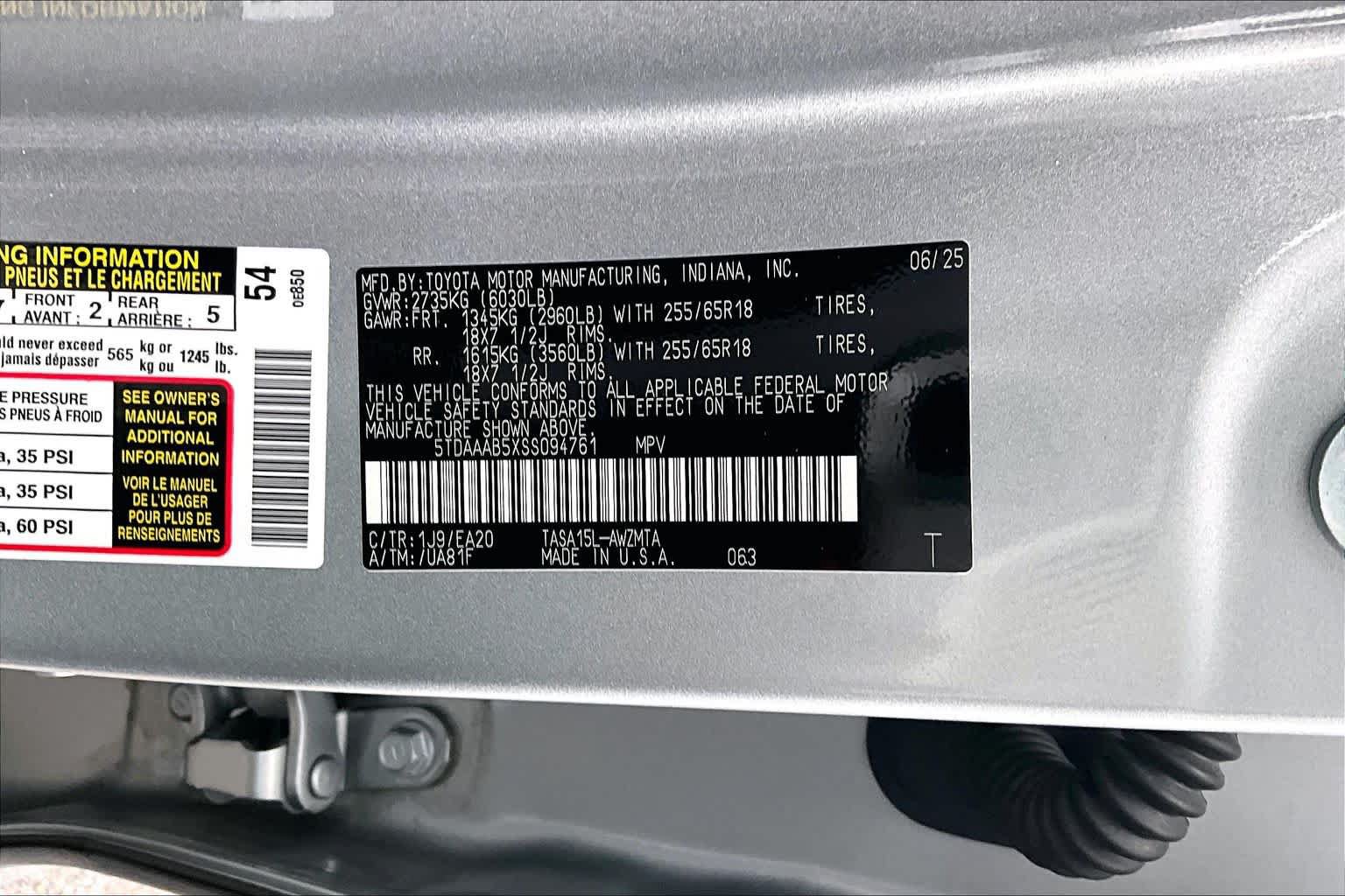 Used 2025 Toyota Grand Highlander AWD image 68