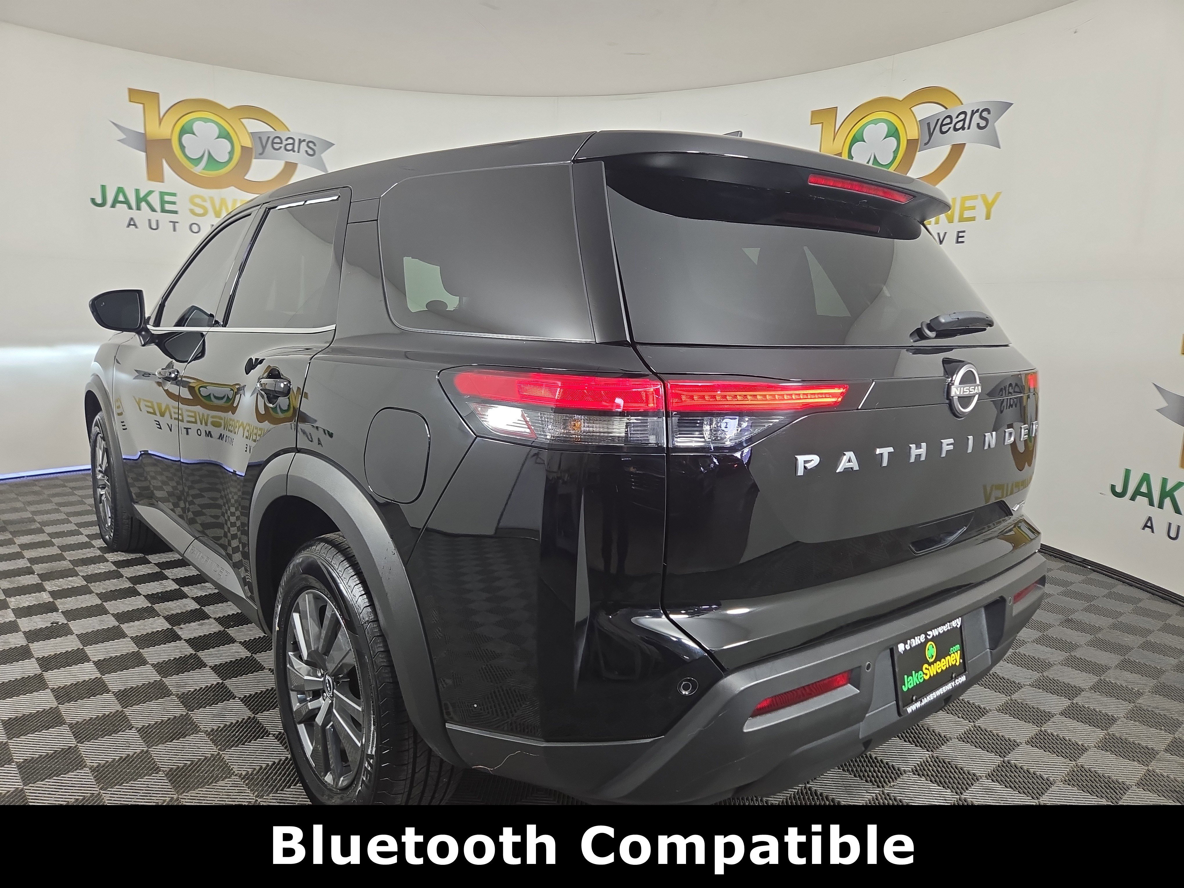 Used 2024 Nissan Pathfinder S image 6