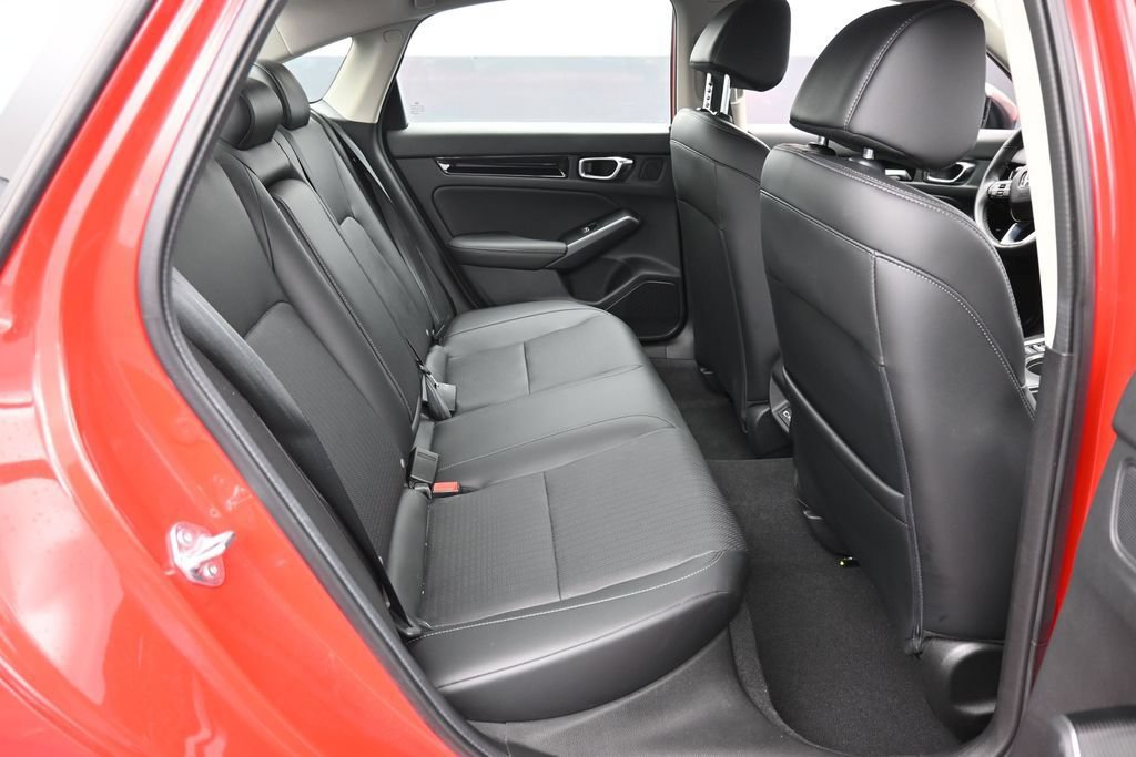 Certified 2024 Honda Civic Touring image 32