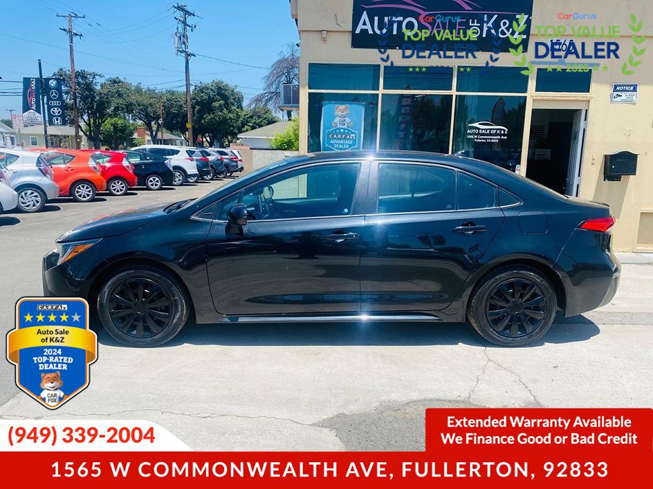 Used 2021 Toyota Corolla LE image 12