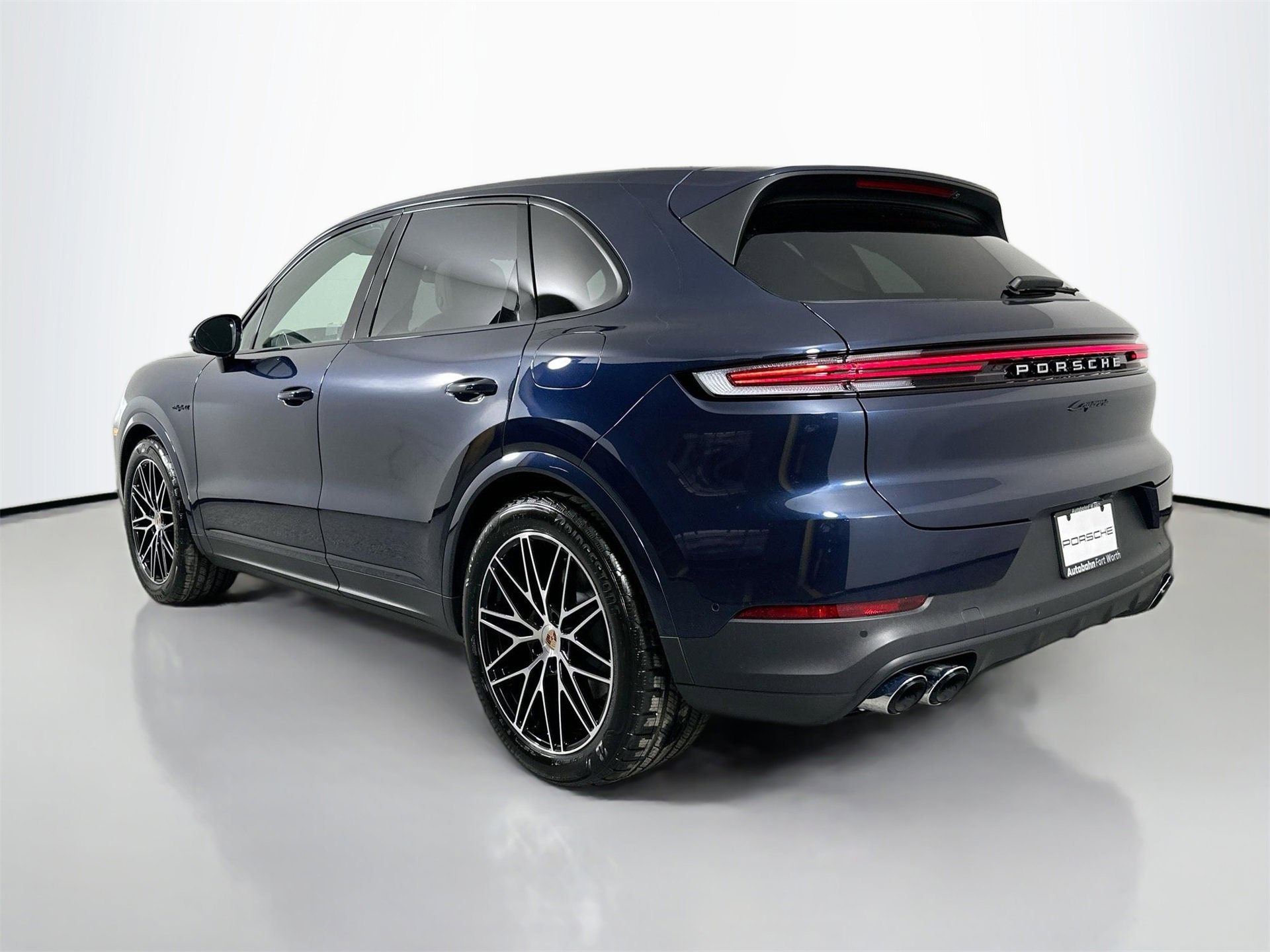 New 2026 Porsche Cayenne E-Hybrid image 3