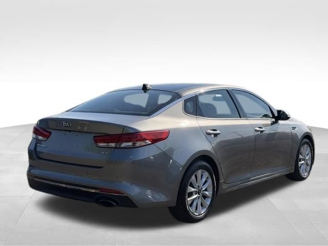 Used 2018 Kia Optima EX w/ Premium Package FWD image 5