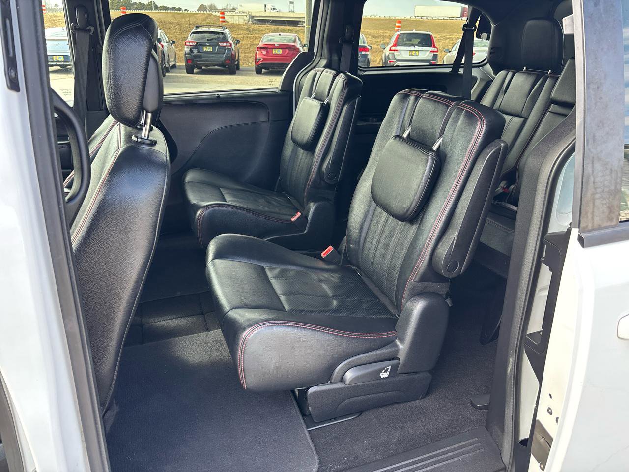 Used 2020 Dodge Grand Caravan GT image 20