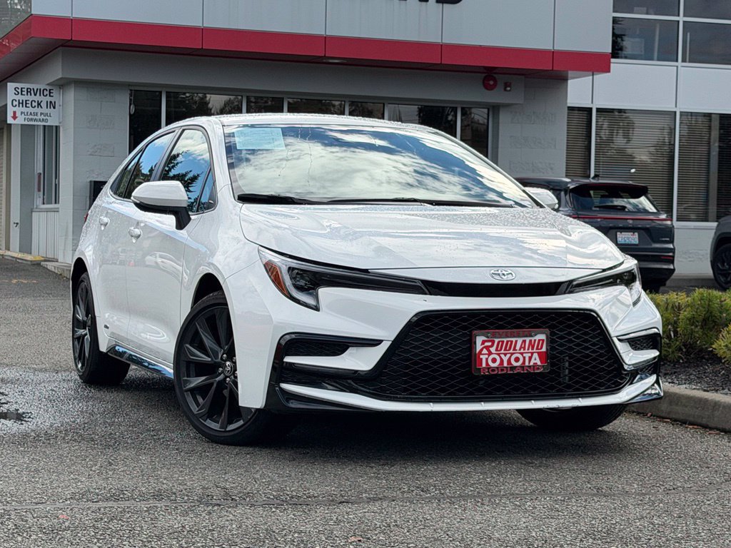 Certified 2026 Toyota Corolla SE w/ SE Premium Package