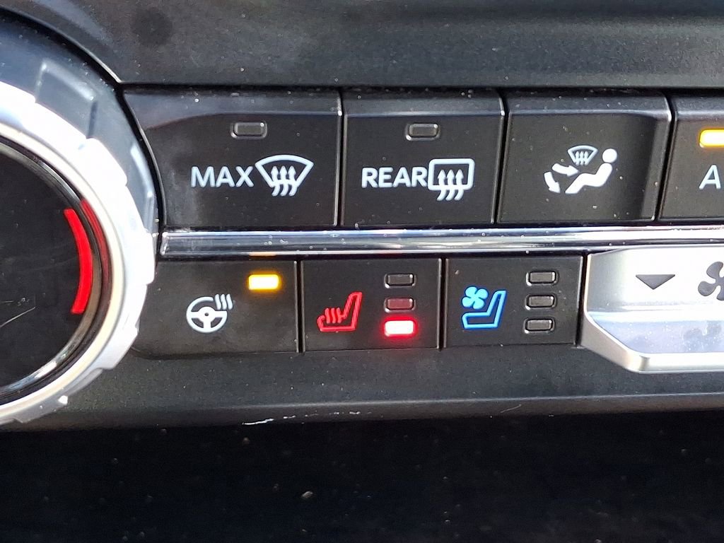 Used 2023 Ford F250 Lariat w/ Sport Appearance Package image 26