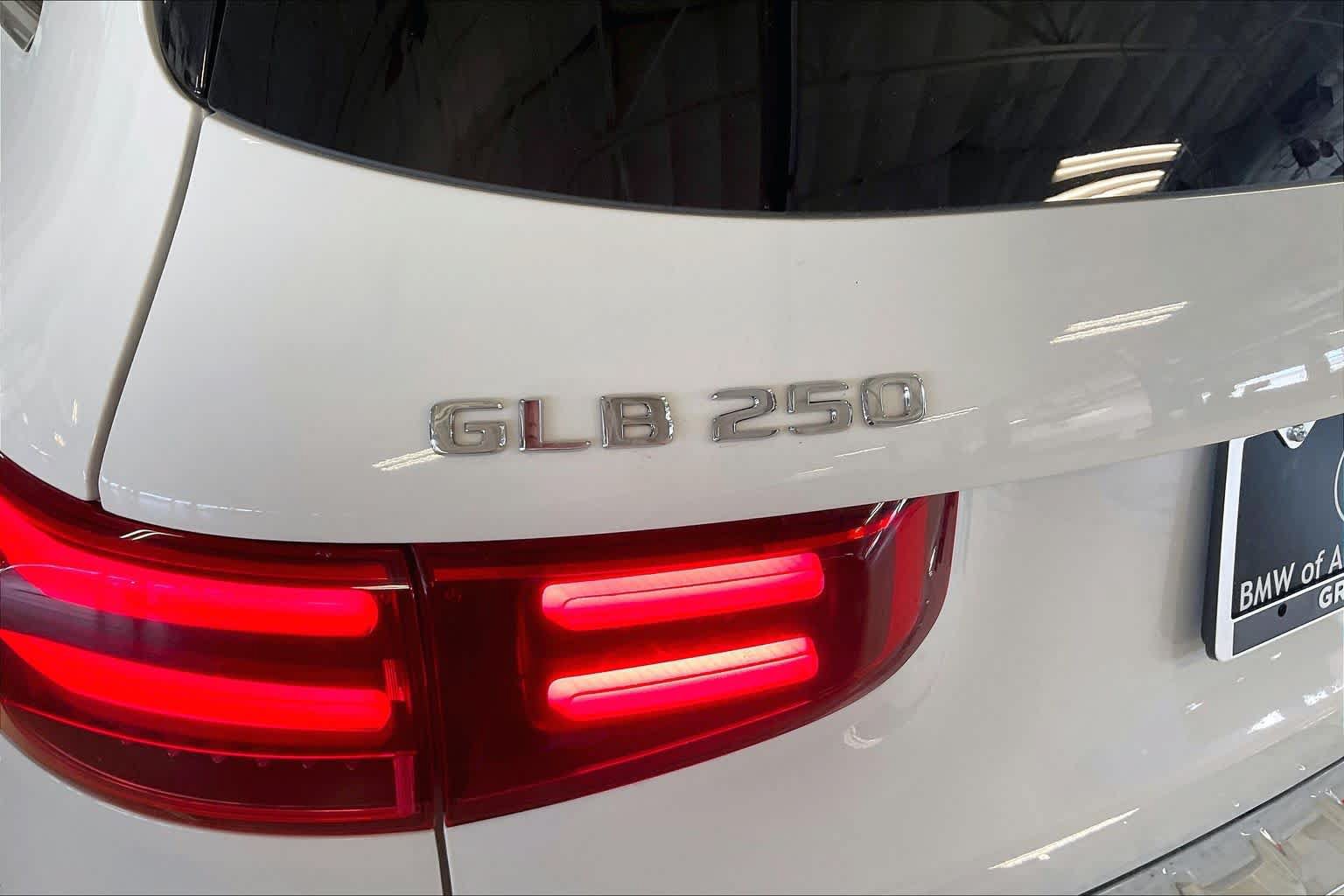 Used 2024 Mercedes-Benz GLB 250 image 30