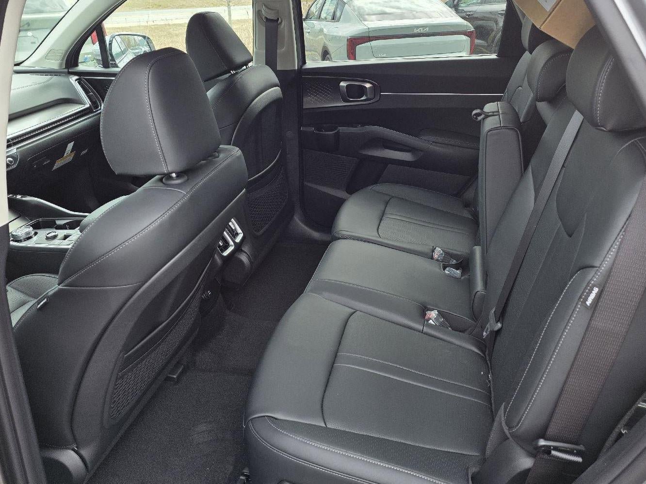 New 2026 Kia Sorento EX AWD/4WD image 17