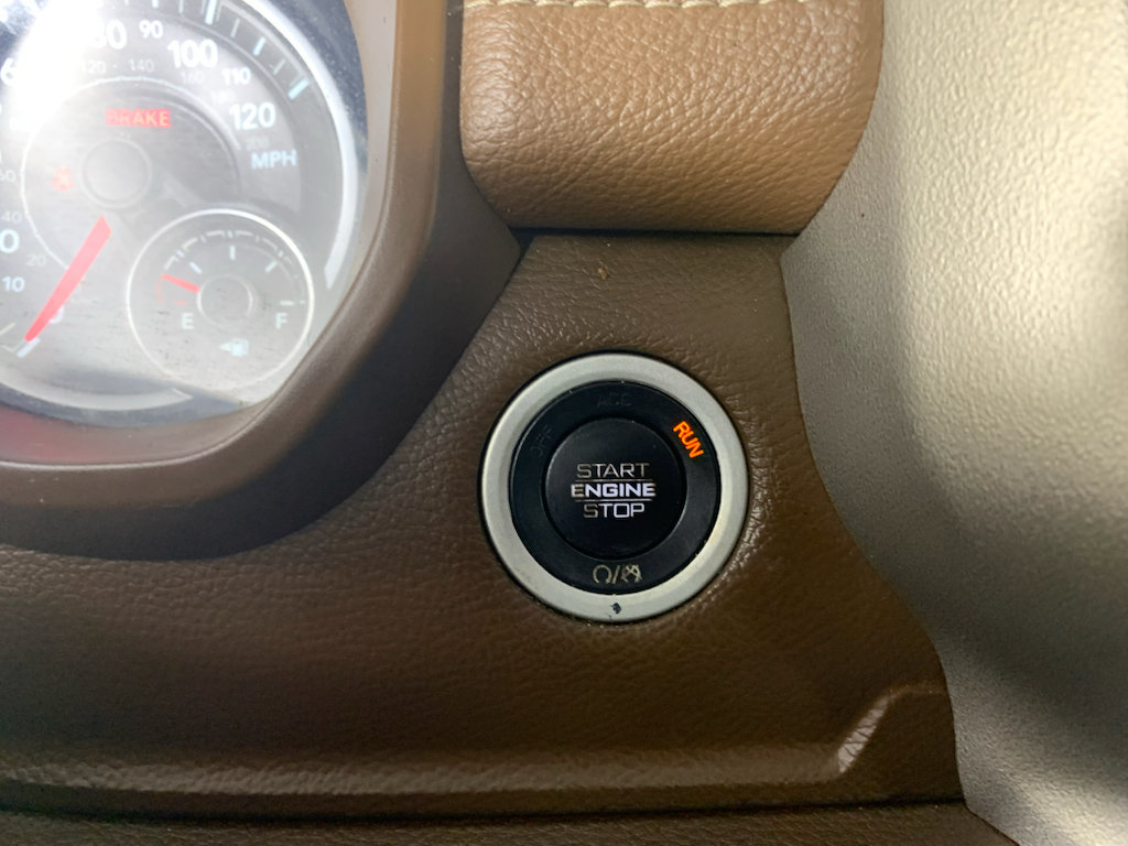 Used 2020 RAM 1500 Laramie AWD/4WD image 16