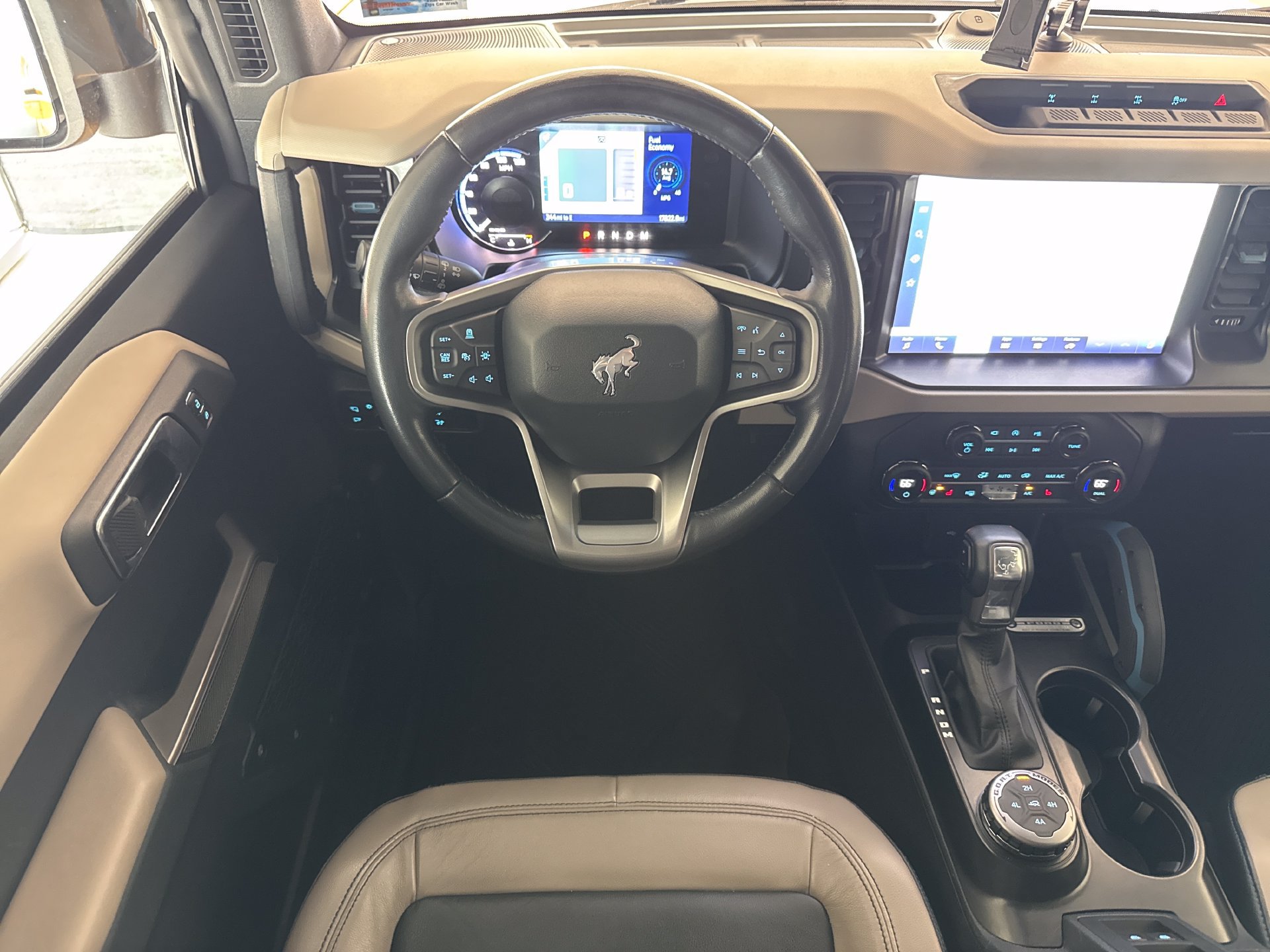 Used 2021 Ford Bronco Wildtrak AWD/4WD image 16