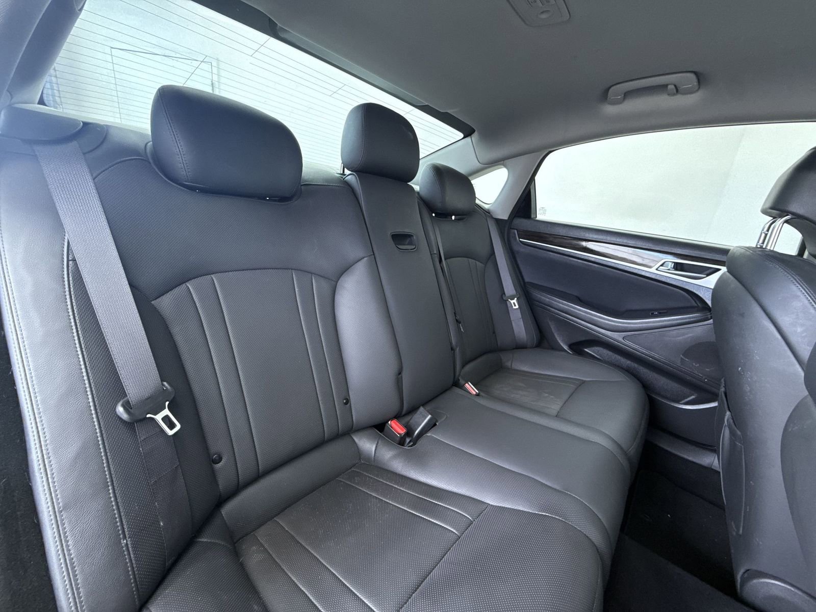 Used 2020 Genesis G80 3.8 image 33